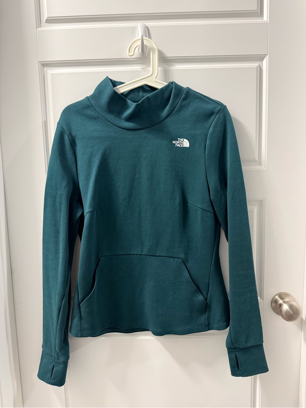 The North Face Women's Teal Funnel Neck Pullover Sweatshirt